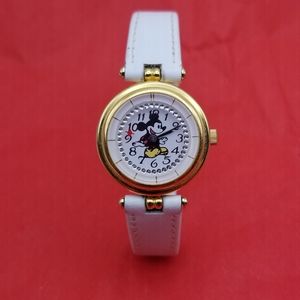 Mickey Mouse flashing orbit watch
